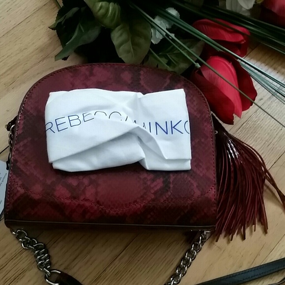 🌺NWT GORGEOUS snake red crossbody bag🌺 - Picture 5 of 5